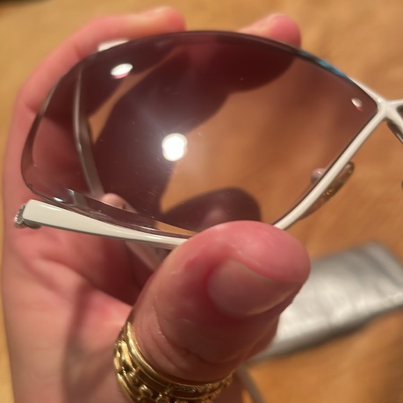 CHRISTIAN DIOR VTG WHITE SUNGLASSES - Picture 6 of 9